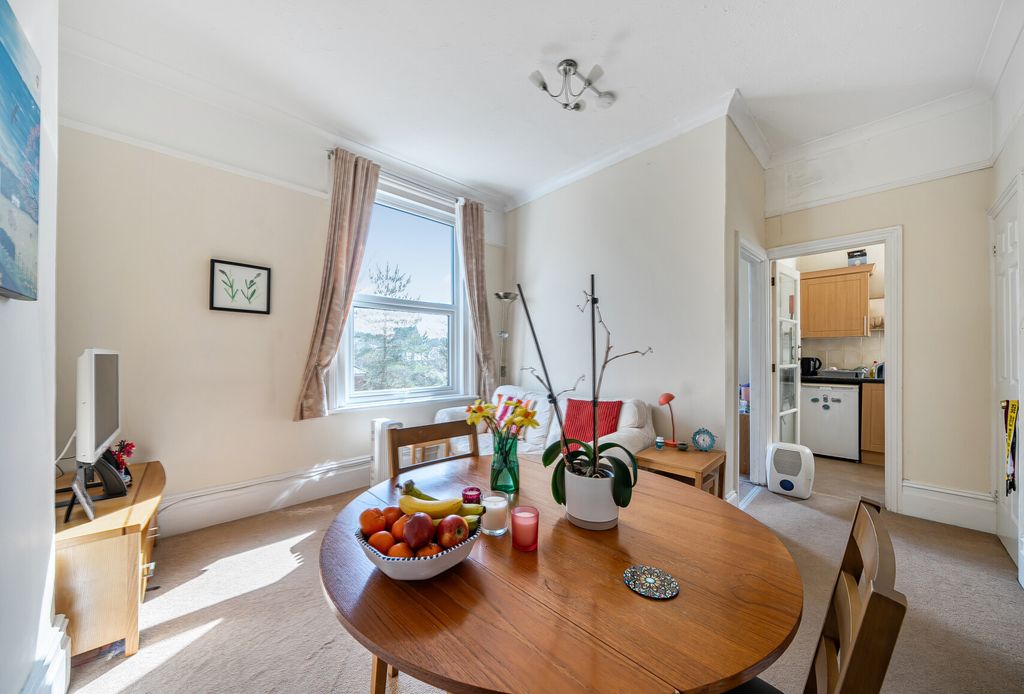 Property photo 2 of 10 1431562-1-69B9507...