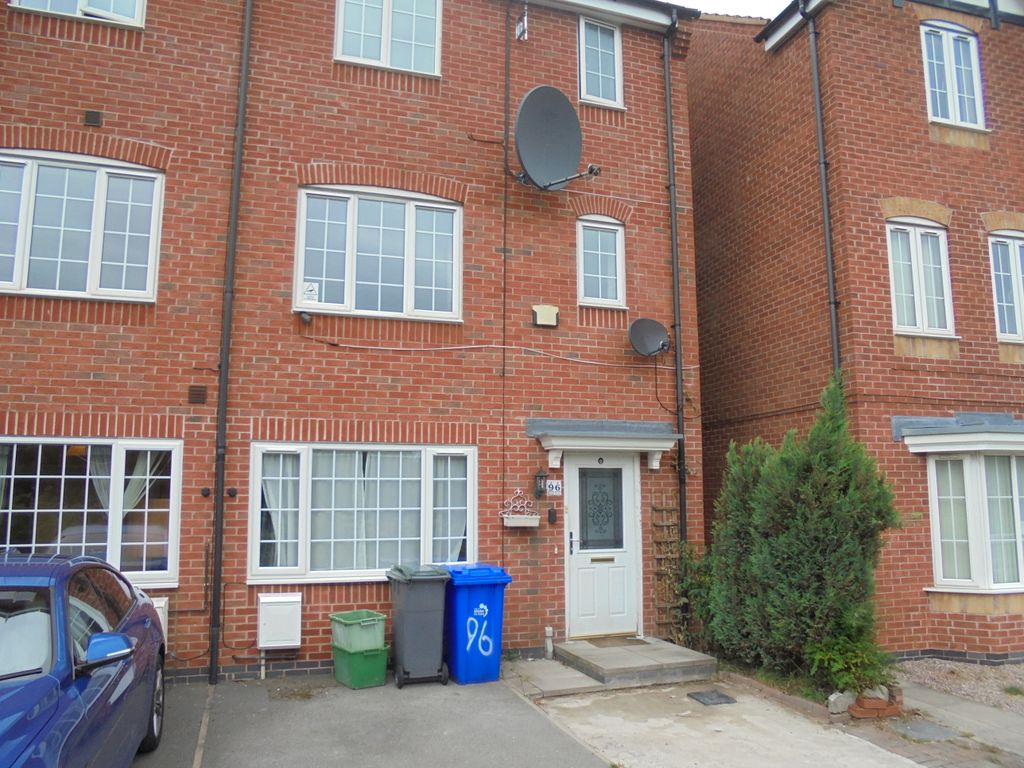 Property photo 3 of 14 Front External View