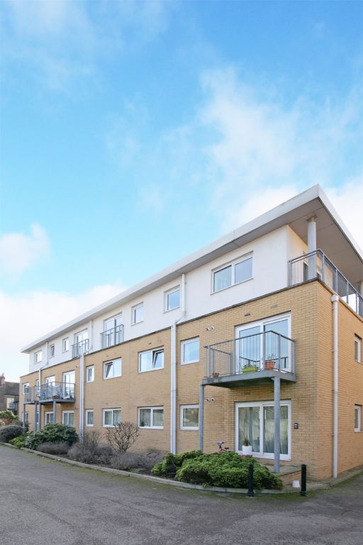 Property photo 1 of 15 Img_8431_Low