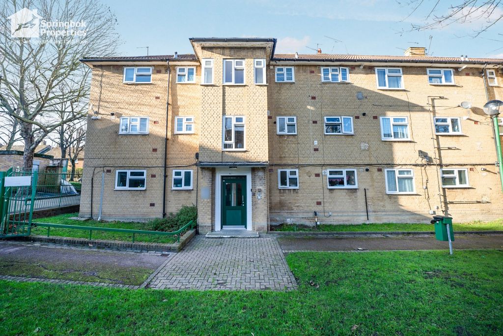 Property photo 1 of 9 Front View