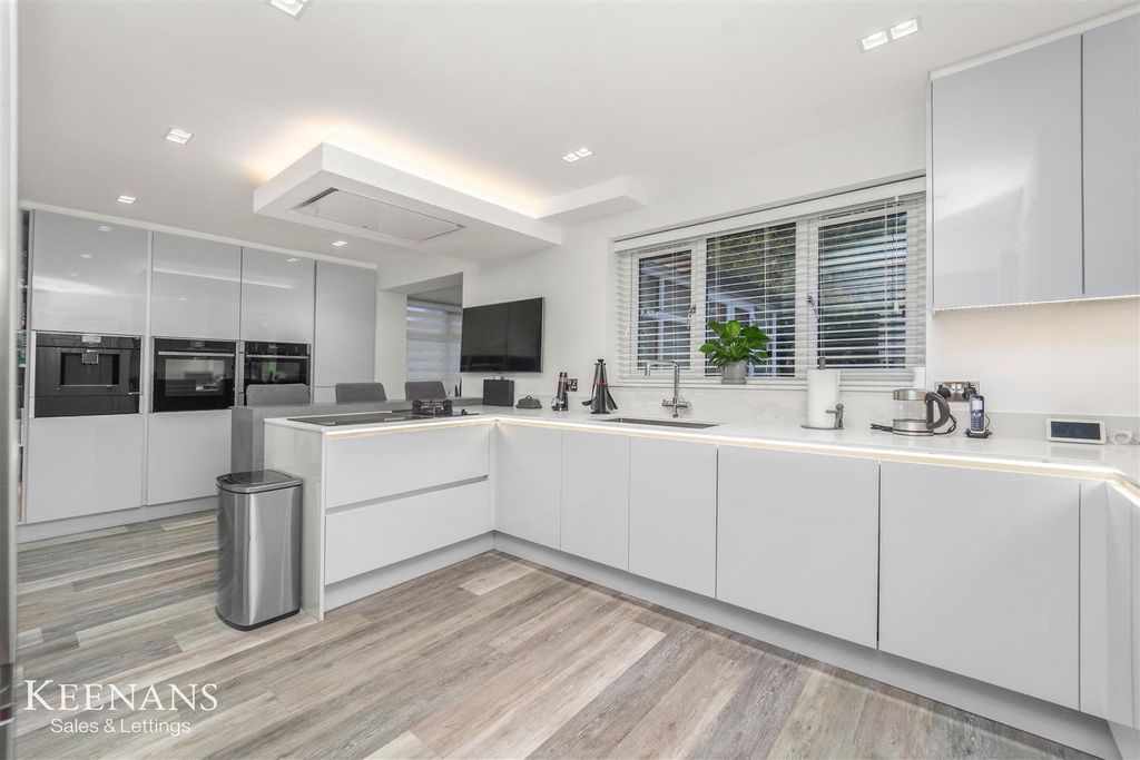 Property photo 1 of 64 20.Jpg