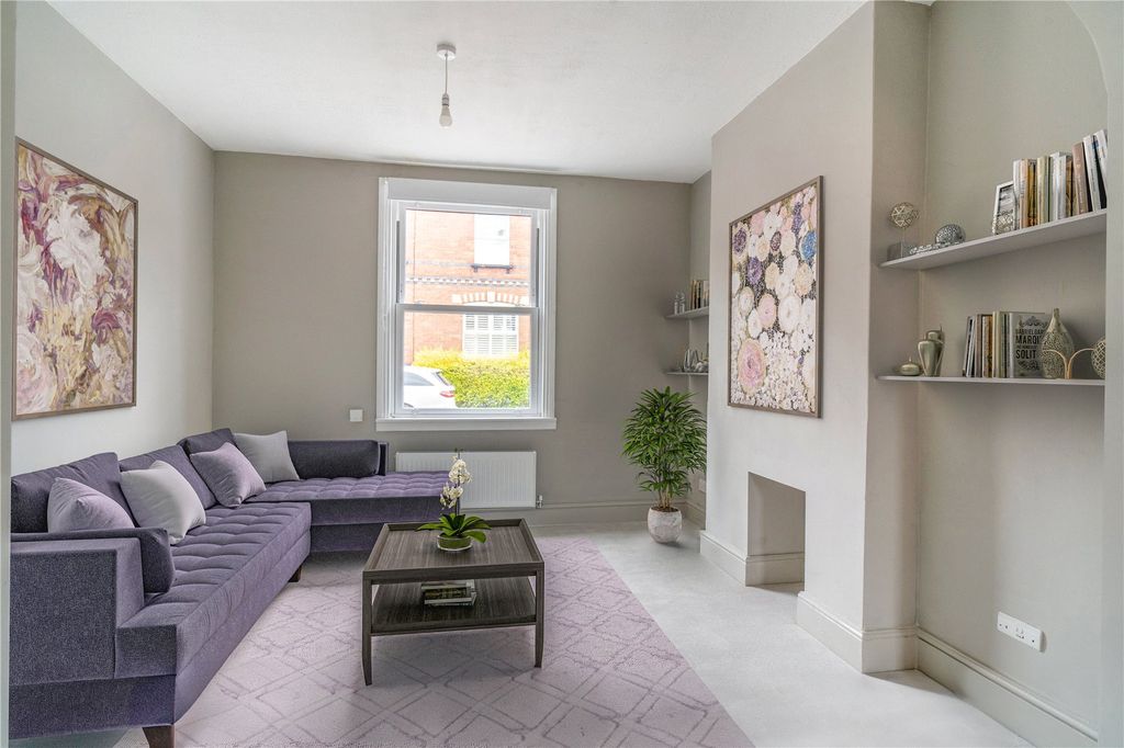 Property photo 3 of 9 Picture No. 02