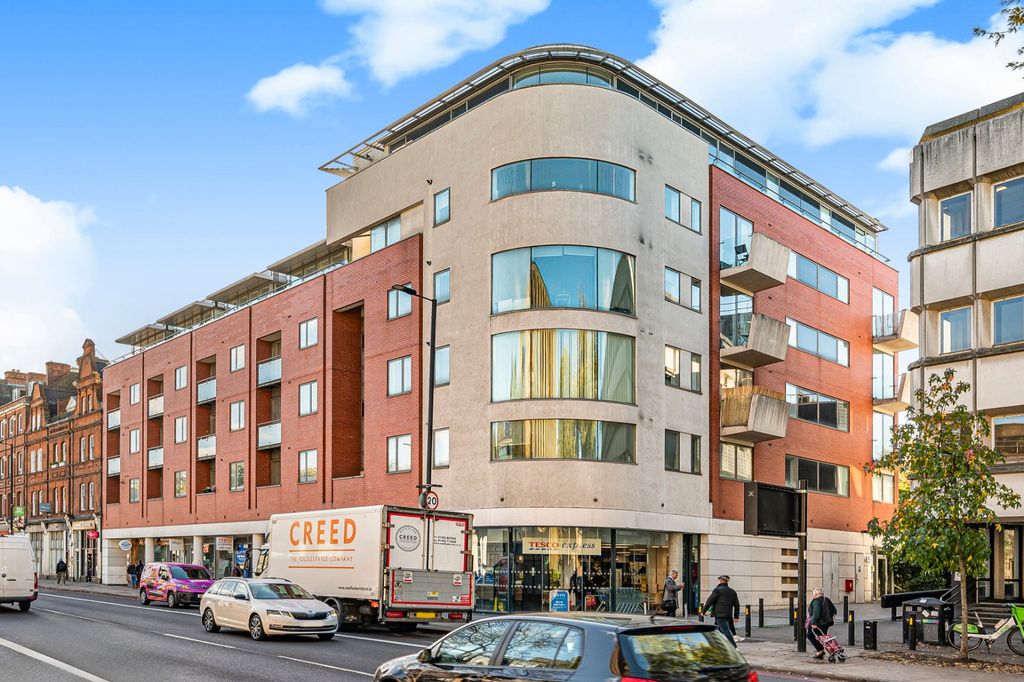 Property photo 1 of 11