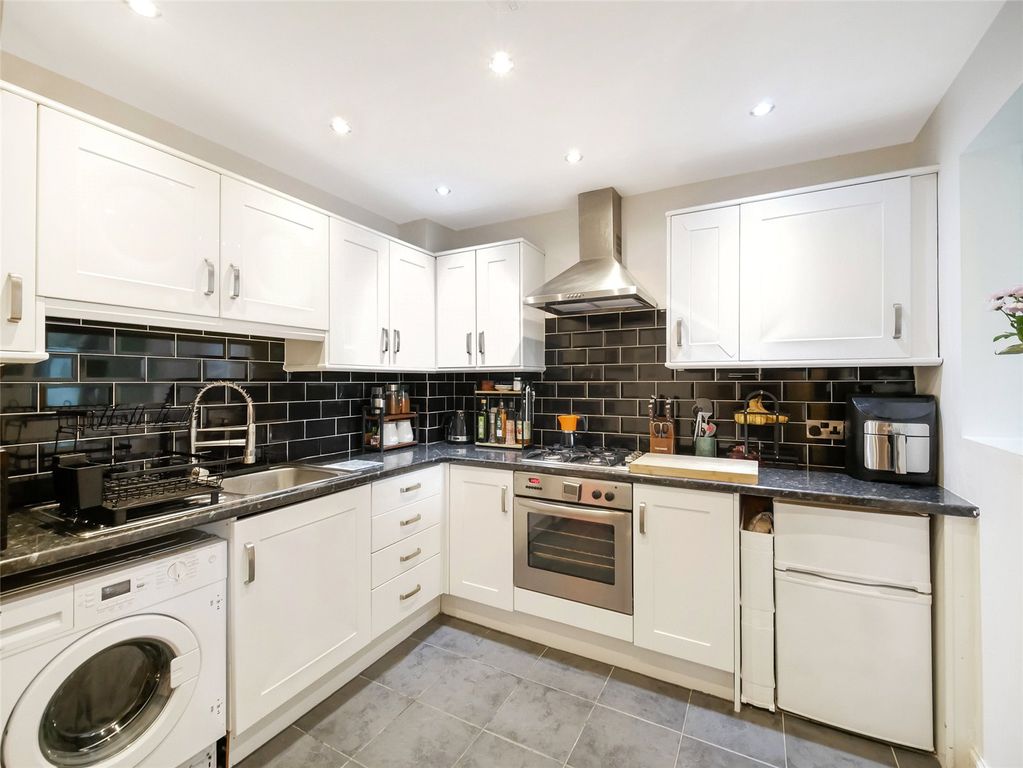 Property photo 3 of 11 Picture No. 08