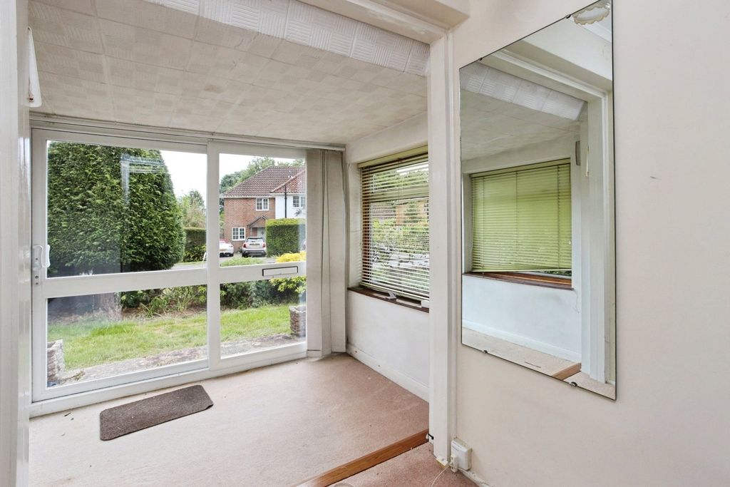 Property photo 2 of 9 Photo