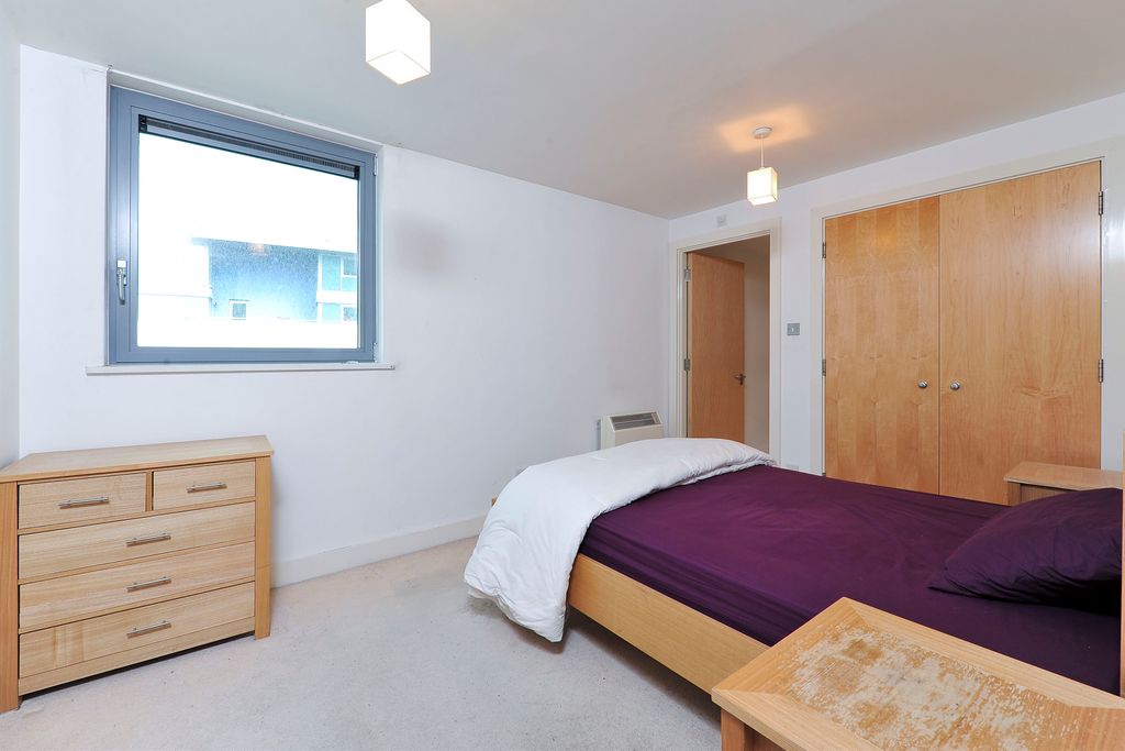 Property photo 3 of 11 3