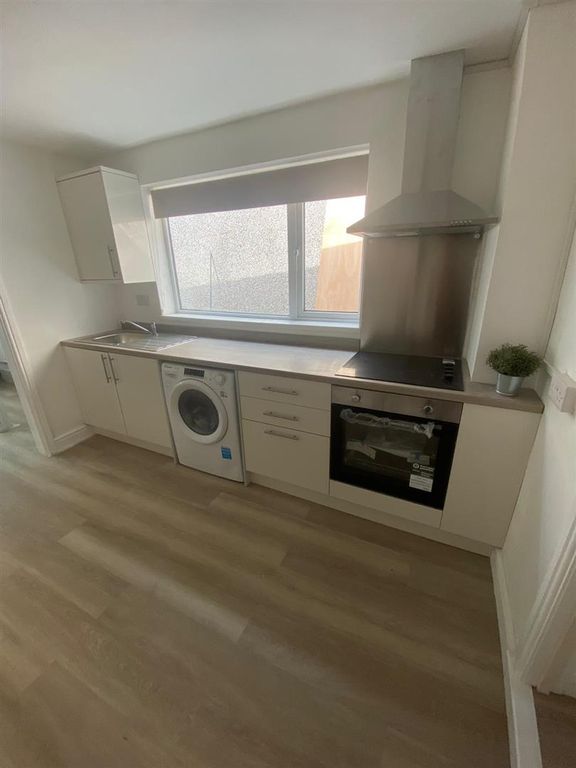 Additional image 4 of 4 bed terraced house to rentBrook Street, Treforest, Pontypridd CF37