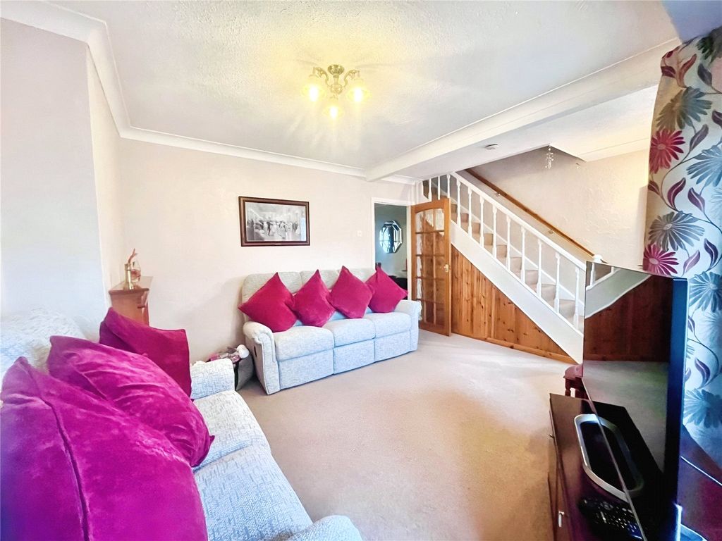Property photo 3 of 10 #Yourmoveswanley