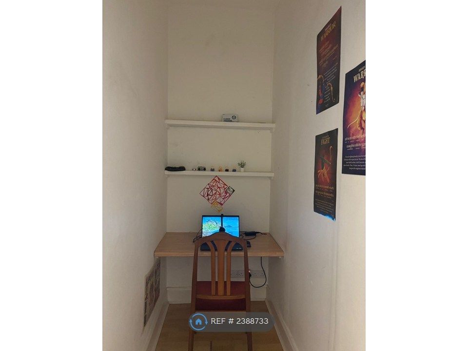 Property photo 3 of 26