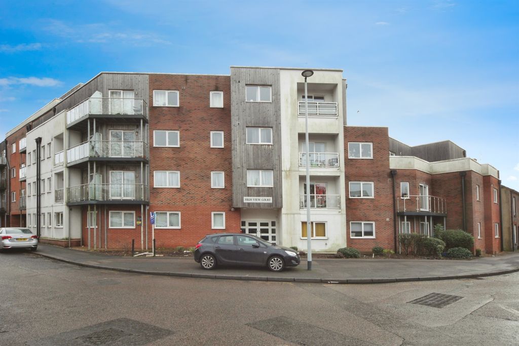 Property photo 1 of 13