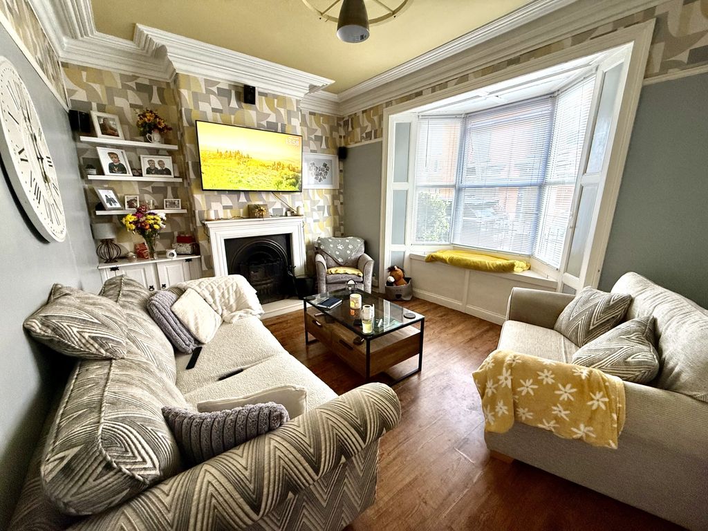 Property photo 2 of 7 Img_2255