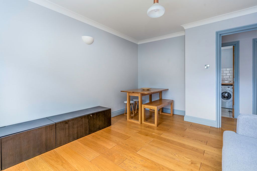 Property photo 1 of 8 Picture No. 07