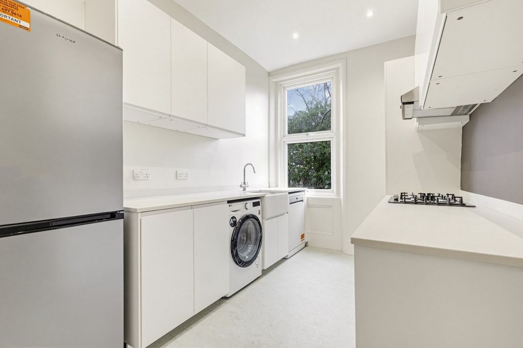 Property photo 2 of 11 Picture No. 04