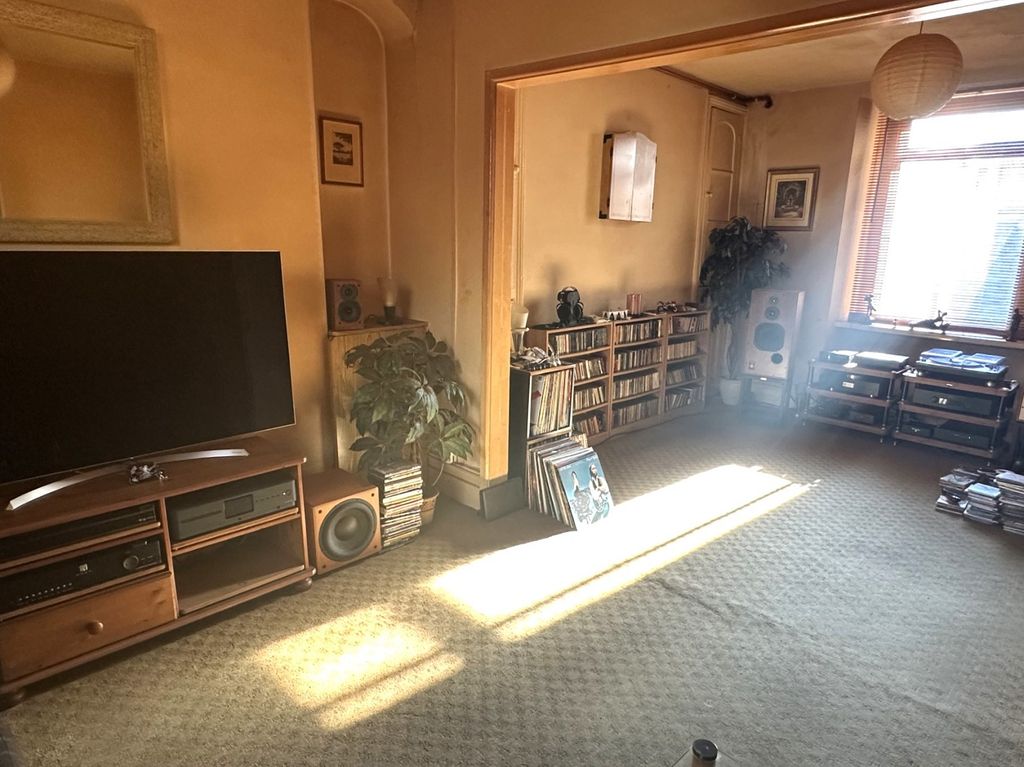 Property photo 2 of 9 Not Specified
