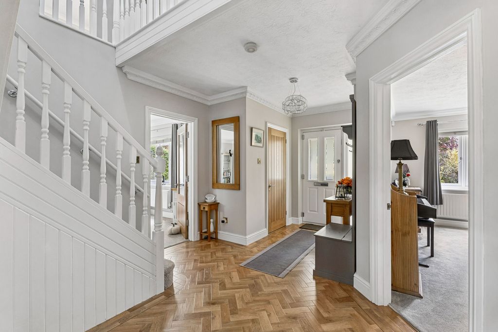 Additional image 9 of 5 bed detached house for saleCoach House Gardens, Fleet GU51