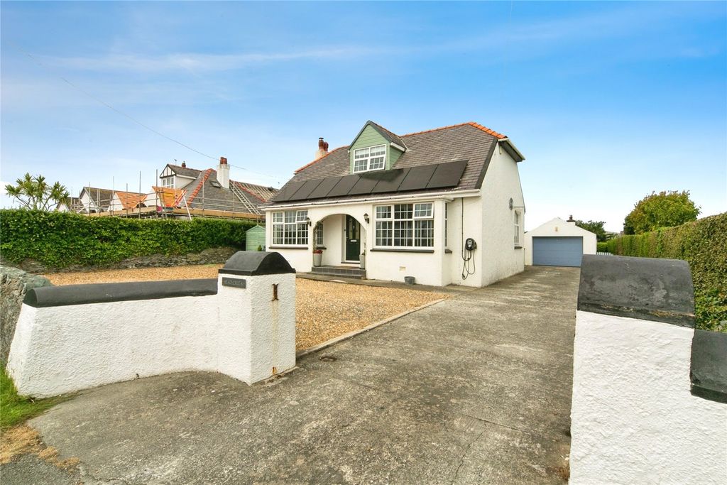 Property photo 2 of 23 Front