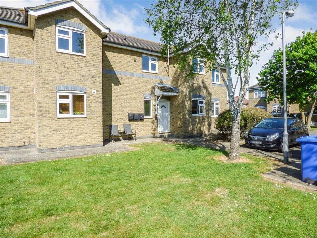 Property photo 1 of 7