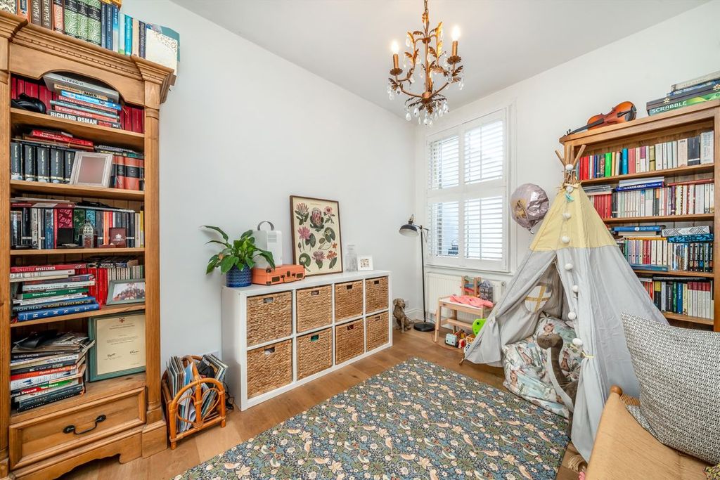 Property photo 3 of 8