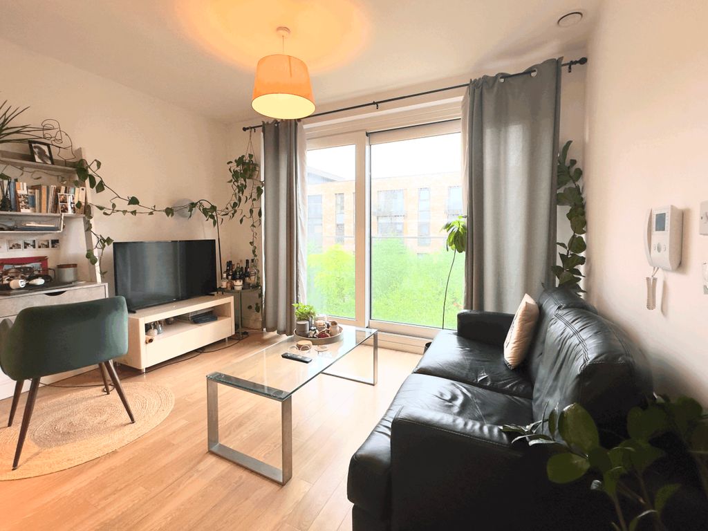 Property photo 1 of 5