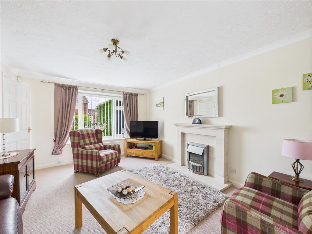 Property photo 3 of 14 Cam05193G0-Pr0013-Still003.Jpg