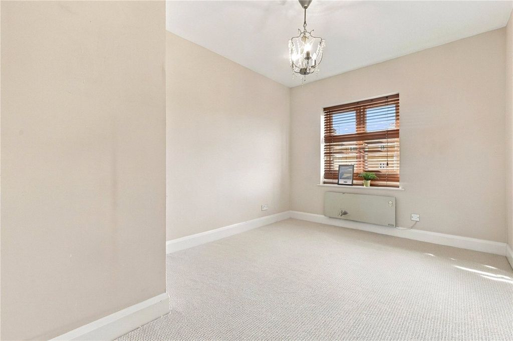 Property photo 2 of 13 Picture No. 07