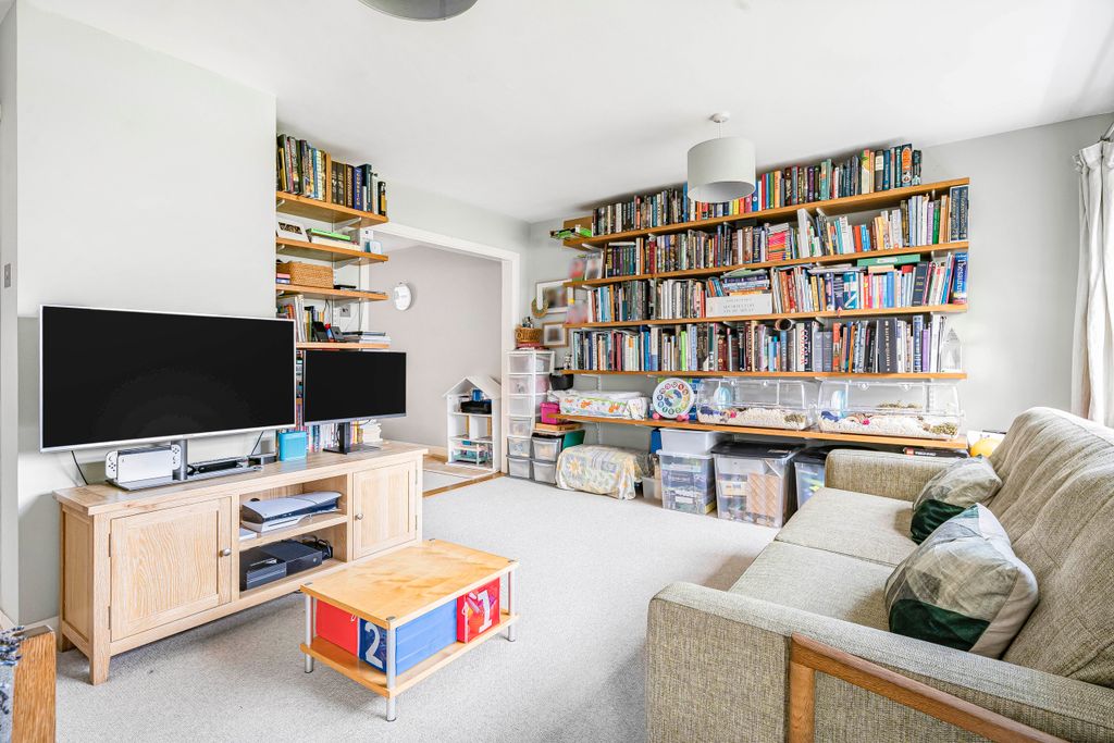 Property photo 3 of 17 29_51915.Jpg