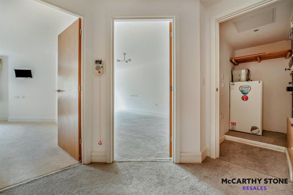 Additional image 10 of 1 bed flat for sale1 Ridgeway Court, Heathfield TN21