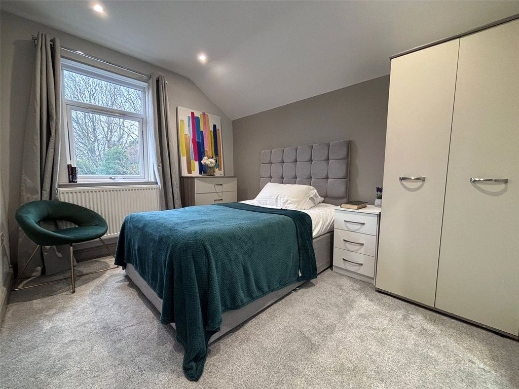 Property photo 1 of 8 Picture No. 06