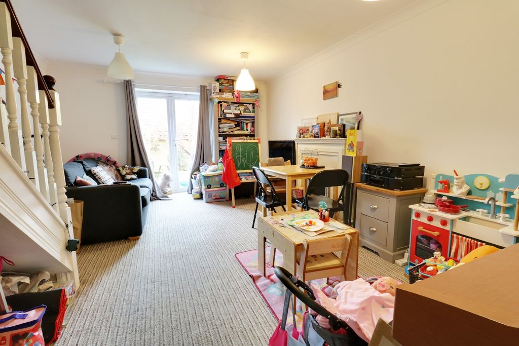 Property photo 2 of 15 1191703