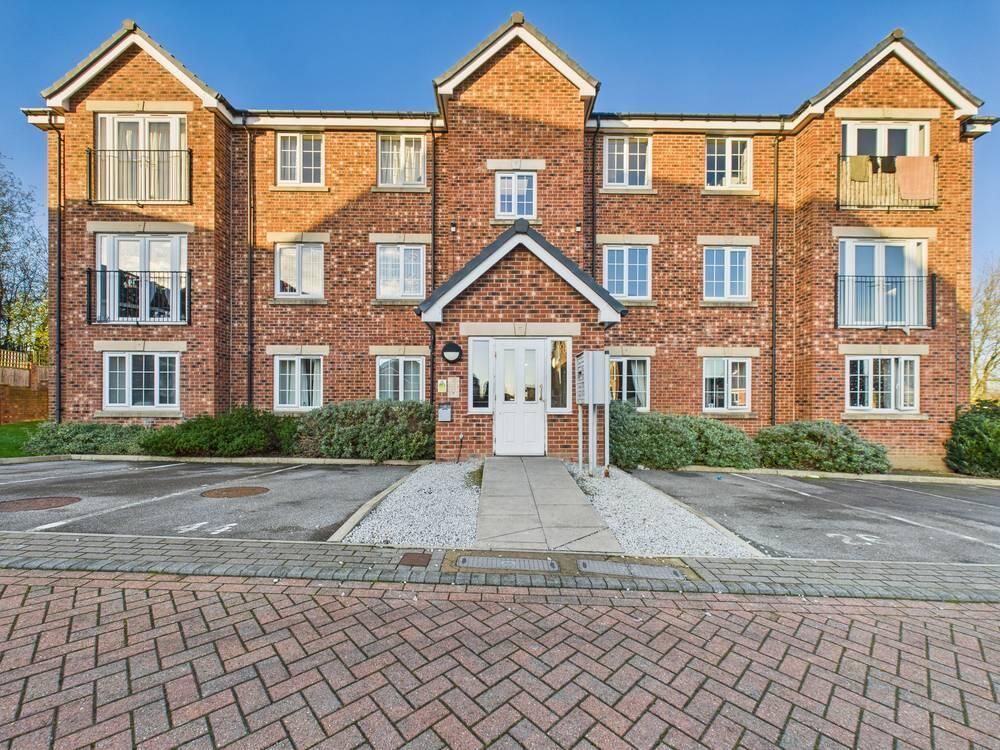 Property photo 1 of 12 Front (Exterior)