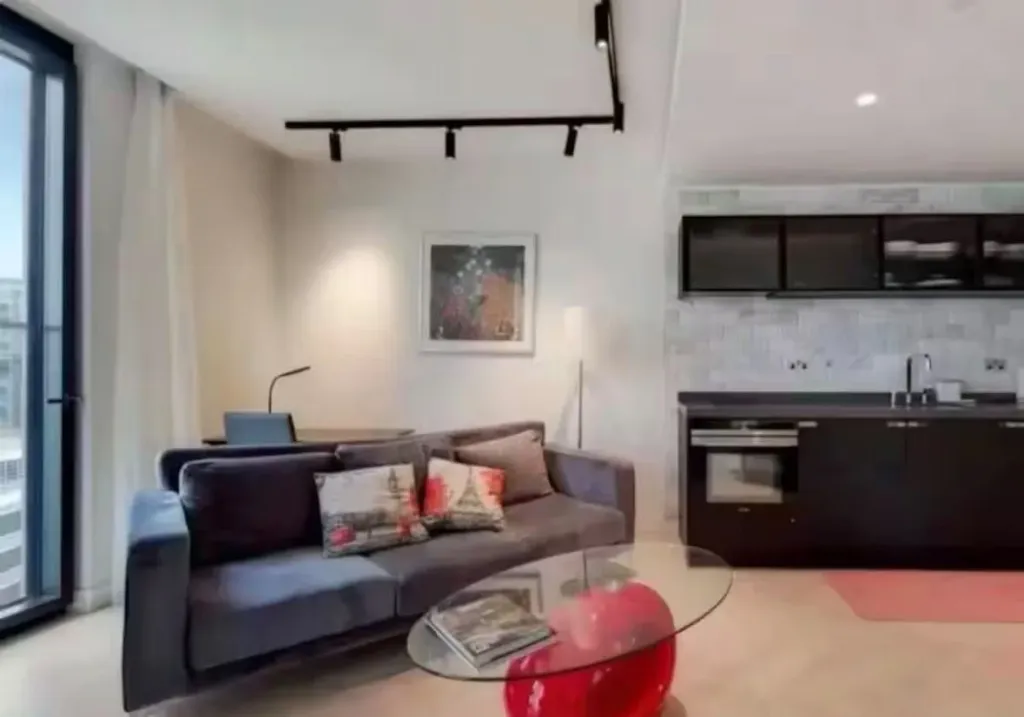 Property photo 1 of 5