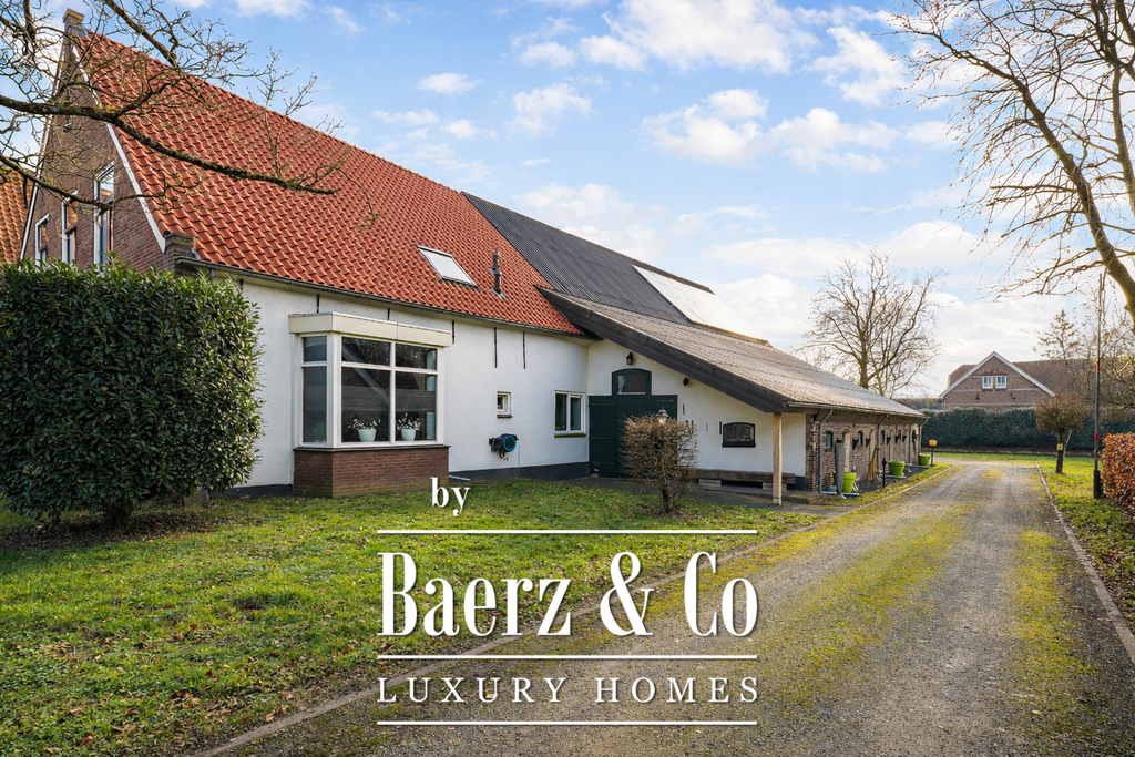 Property photo 1 of 60