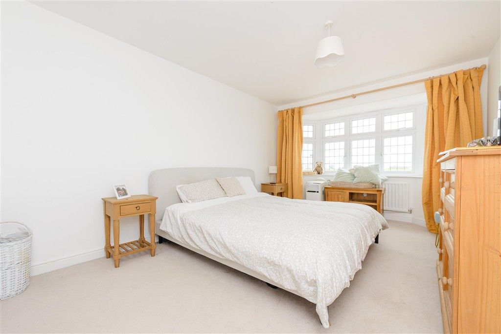 Property photo 2 of 14 Bedroom 1