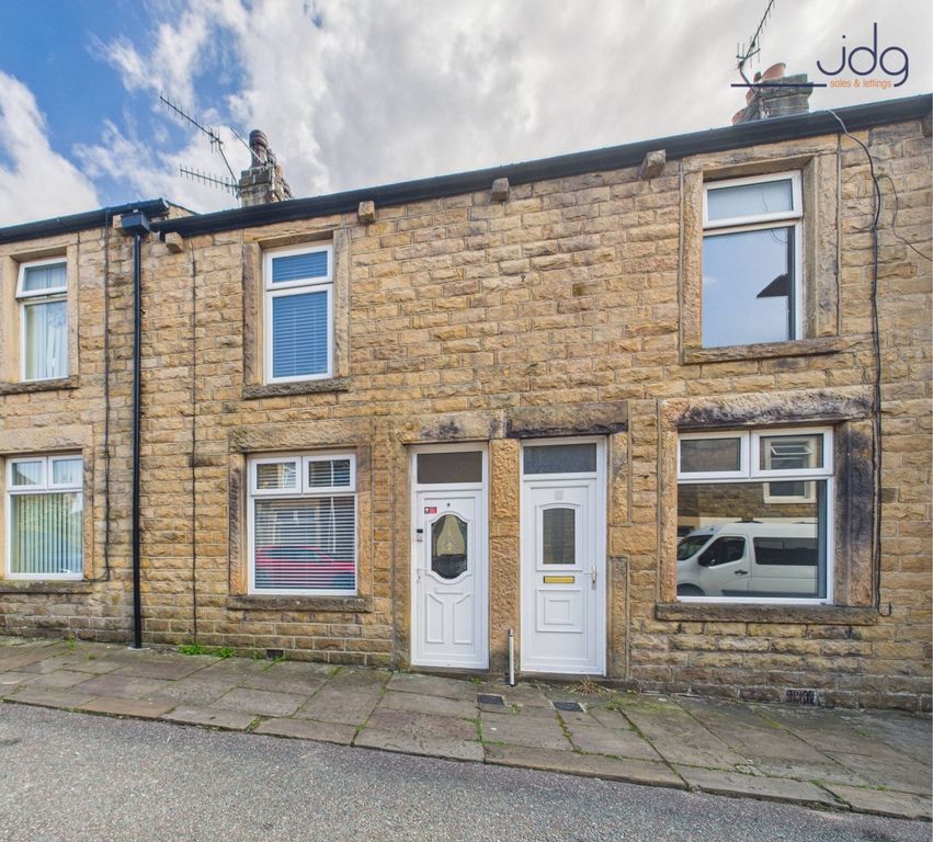Property photo 1 of 9 Welcome To Trafalgar Road