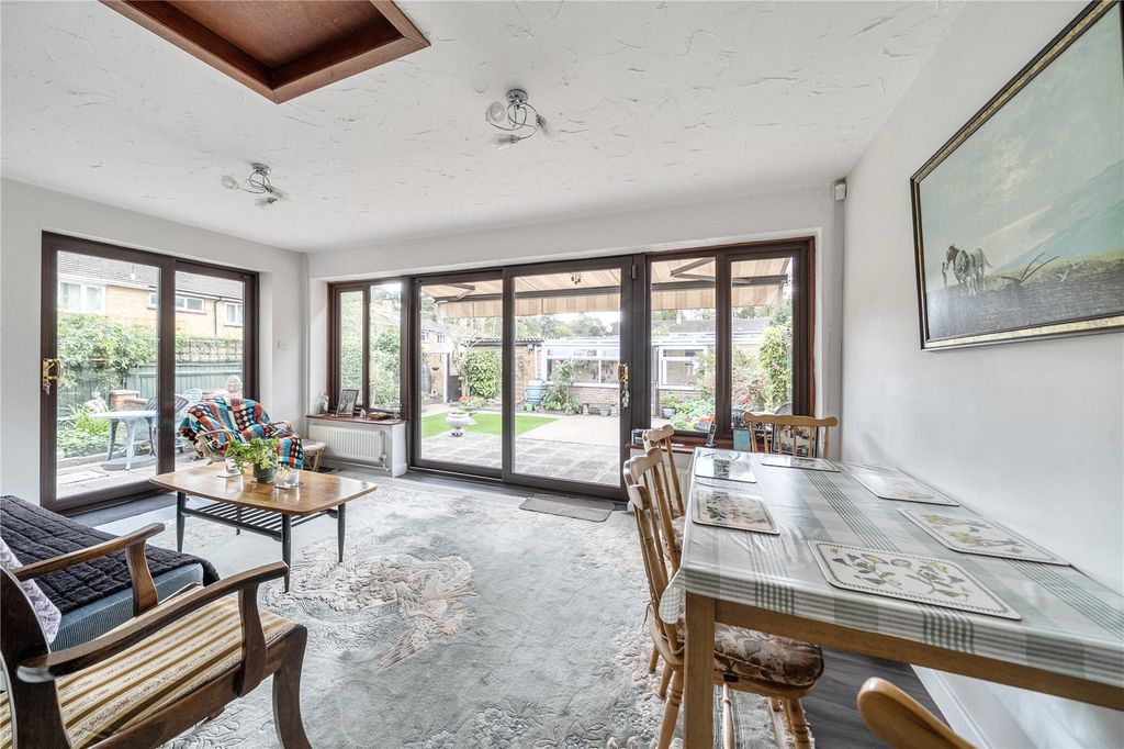 Property photo 2 of 22 Picture No. 25