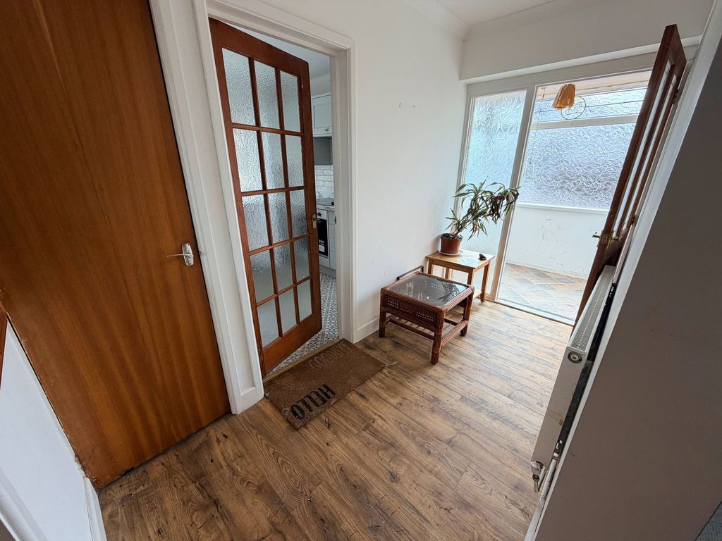 Property photo 3 of 31