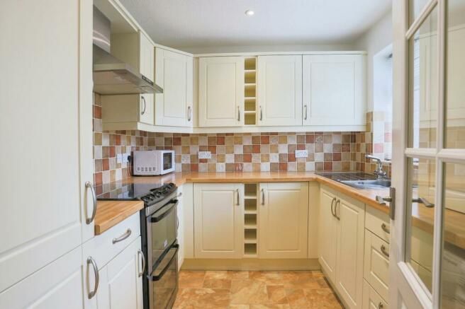 Property photo 2 of 10