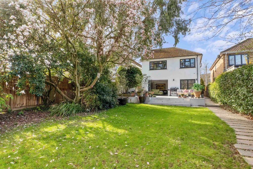 Property photo 2 of 14