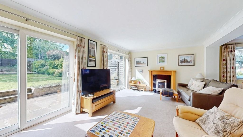 Property photo 2 of 16 Pbox-Img.Jpg