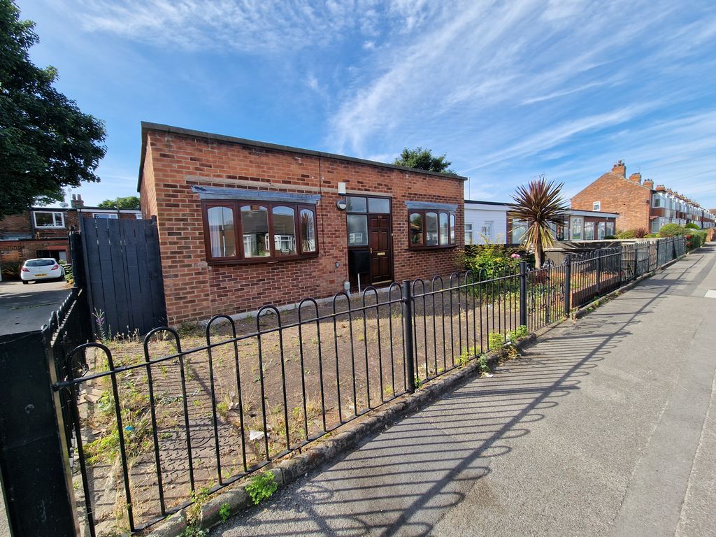 Property photo 2 of 9