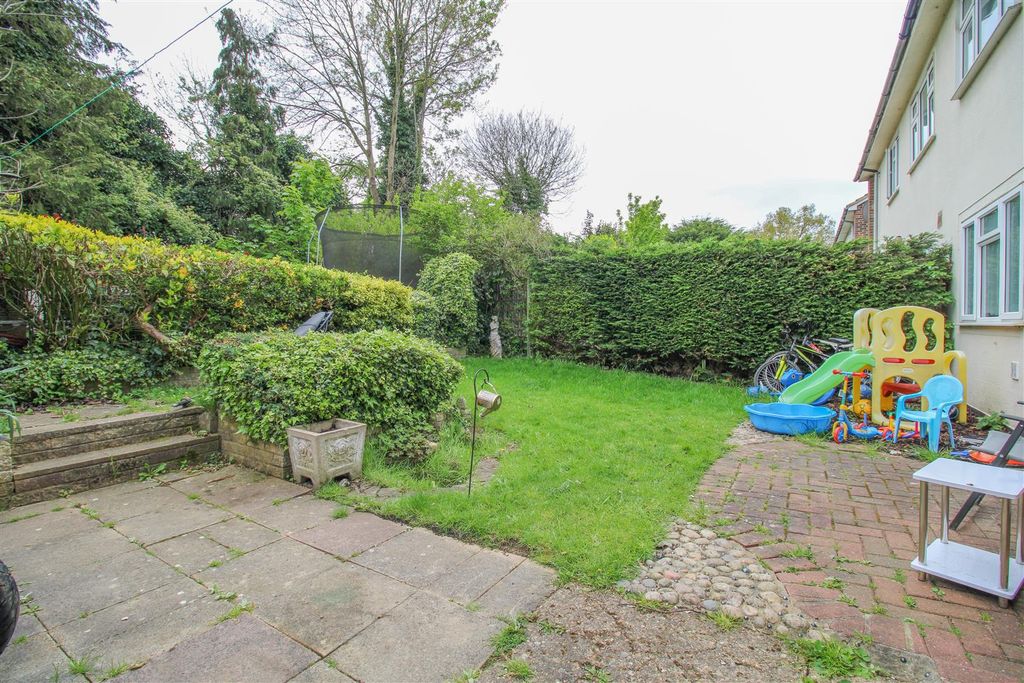 Property photo 3 of 8 Img_9689.Jpg