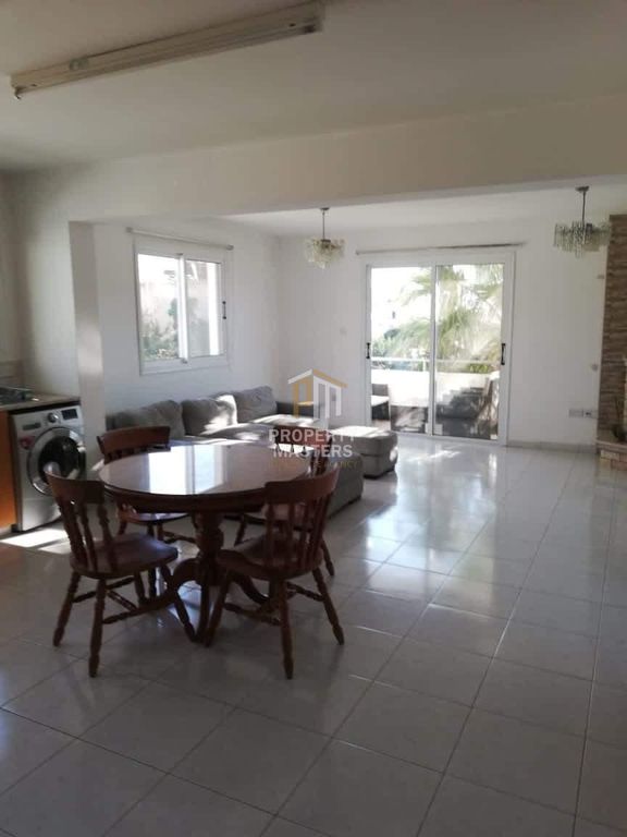 Property photo 1 of 47