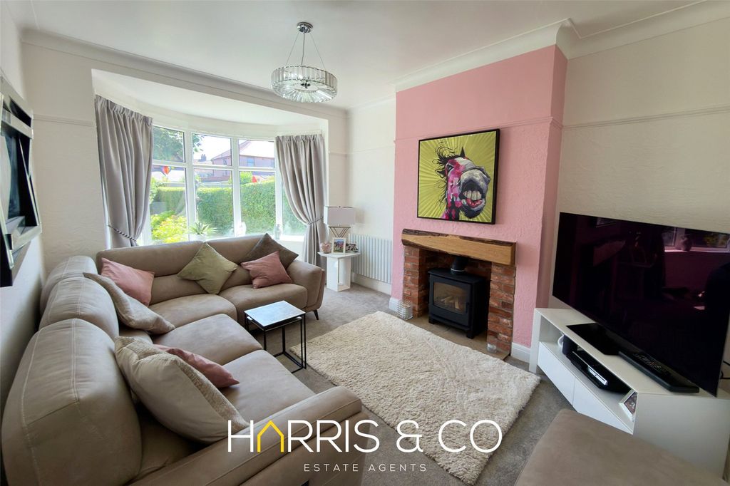 Property photo 3 of 12 Picture No. 12
