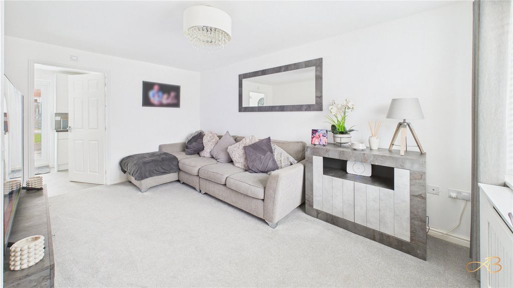 Property photo 2 of 14 Picture No. 07