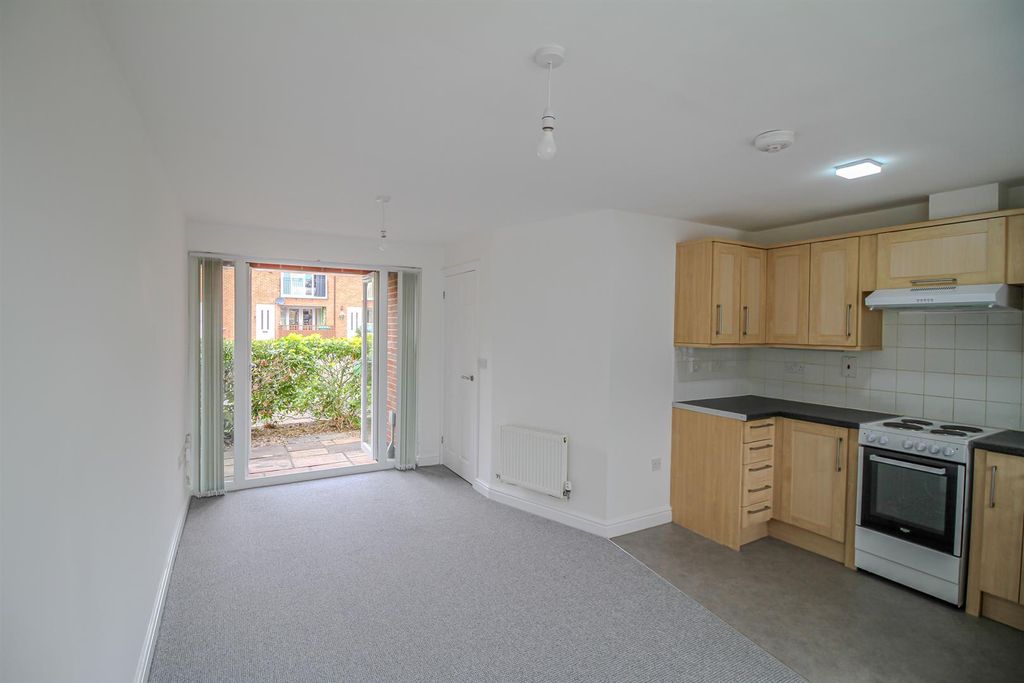 Property photo 3 of 15 Img_8517.Jpg