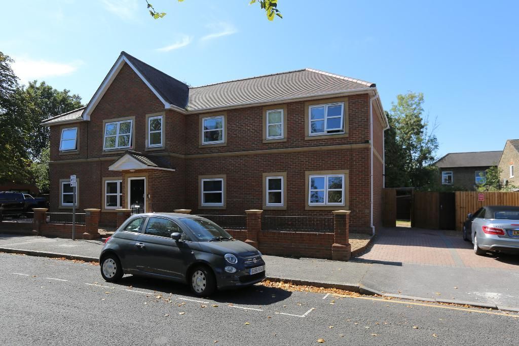 Property photo 1 of 9 External