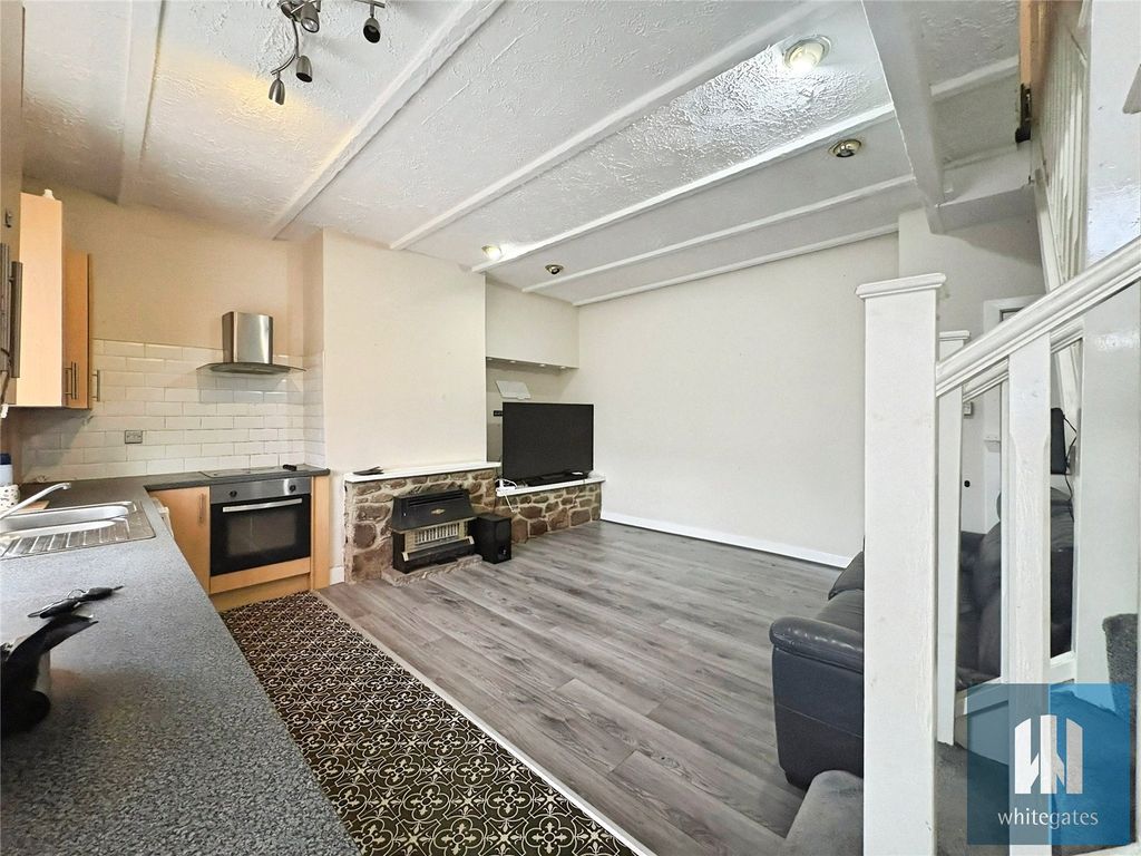 Property photo 3 of 17 Picture No. 08