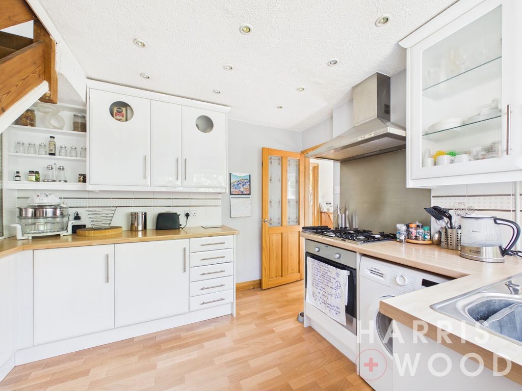 Property photo 2 of 15 5295032
