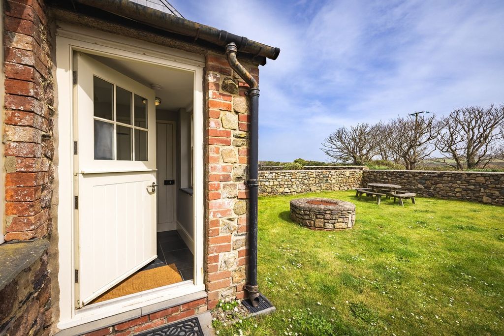 Additional image 29 of 5 bed farmhouse for saleSt Davids SA62