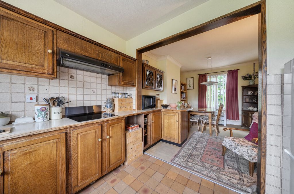 Property photo 3 of 27 1462772-13-6A0679...